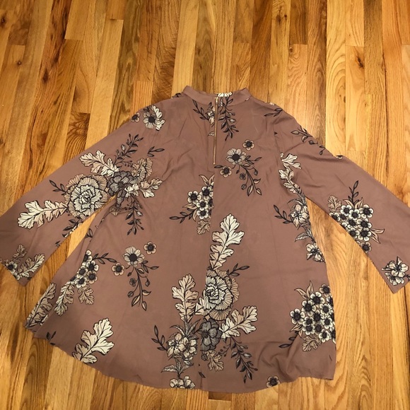 Ava Blouse NWOT - Picture 5 of 5